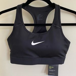 Nike Victory Sports Bra